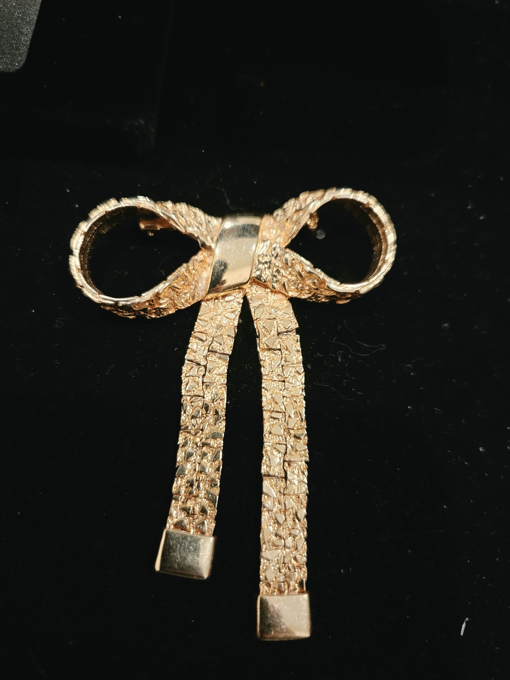 Gold Bow Ribbon Brooch
